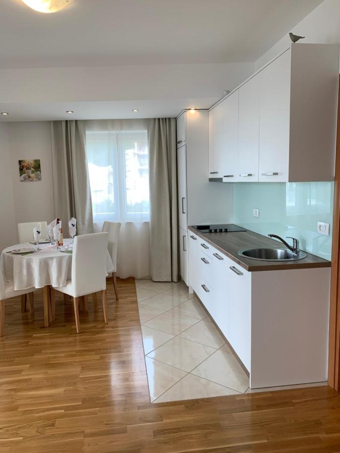 The Magic Sea View Apartments บุดวา ภายนอก รูปภาพ